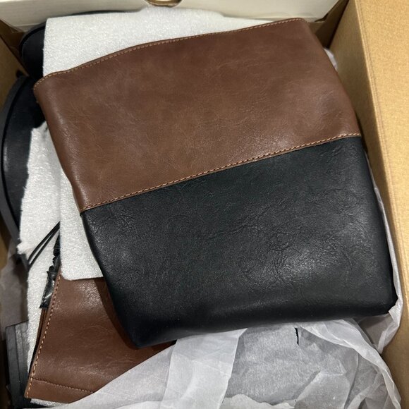 Boots - Picture 5 of 6